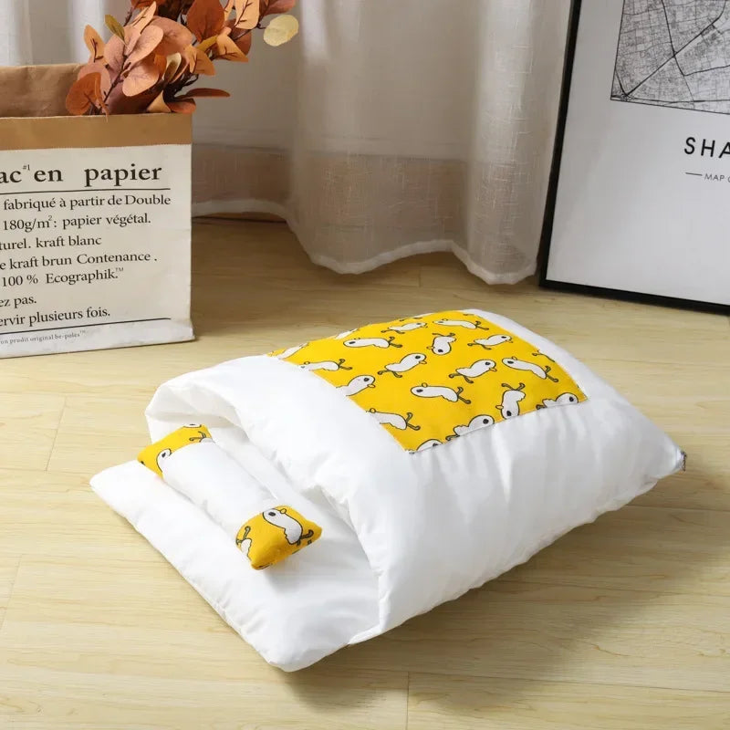 Kawaii Cat Cave Bed with Removable Cover – Plush Pet House for Cats & Small Dogs (S/M/L, 45–65 cm / 17.7–25.6 in)