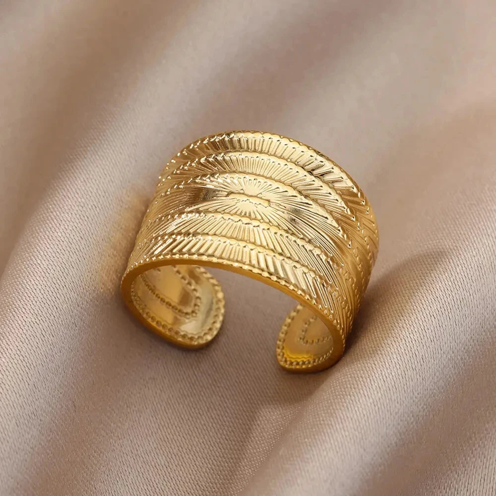 316L Stainless Steel Gold-Tone Women's Ring – Hypoallergenic Classic Tension-Set Wedding & Couple Ring
