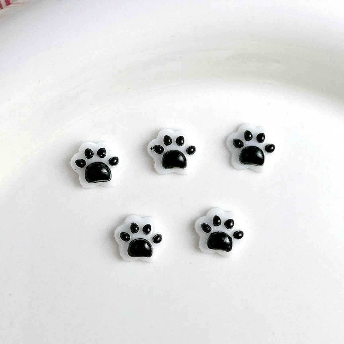 30-Pack Kawaii Puppy & Cat Paw Resin Nail Charms – Luminous Double-Color Nail Art Decorations
