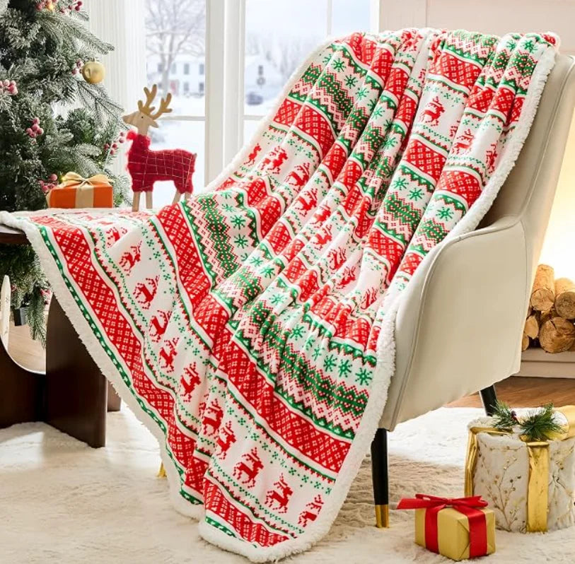 Christmas Sherpa Throw Blanket, Soft Fleece Holiday Throw for Sofa and Bed — Cozy Gift for Women