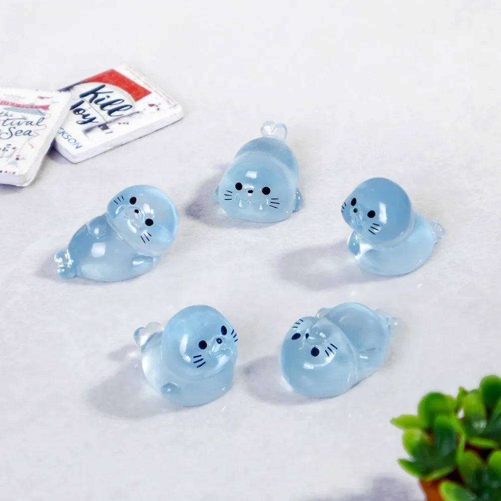 Luminous Mini Seal Resin Figurine - Glow-in-the-Dark Sea Animal Ornament for Micro Landscape & Home Decor