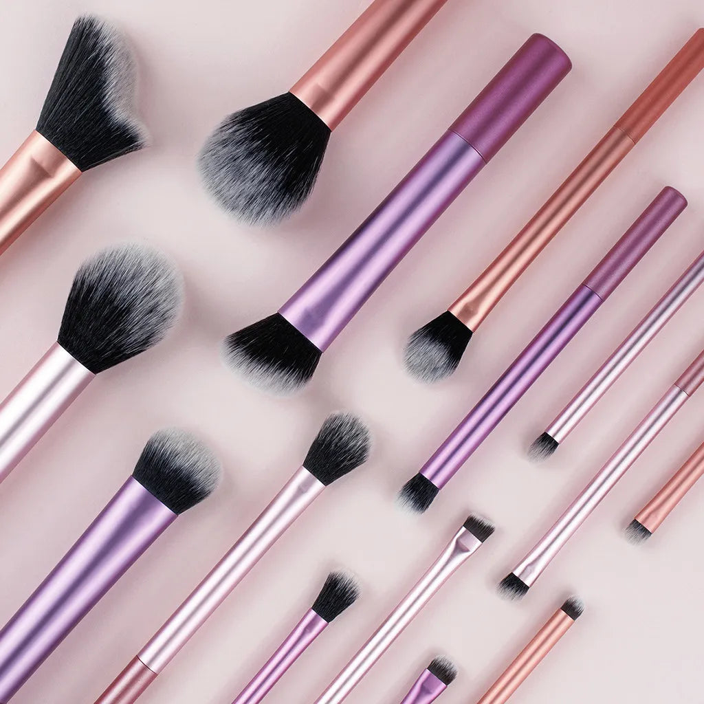12-Piece Professional Makeup Brush Set – Ergonomic Handles & Portable Case, Vegan Synthetic Bristles