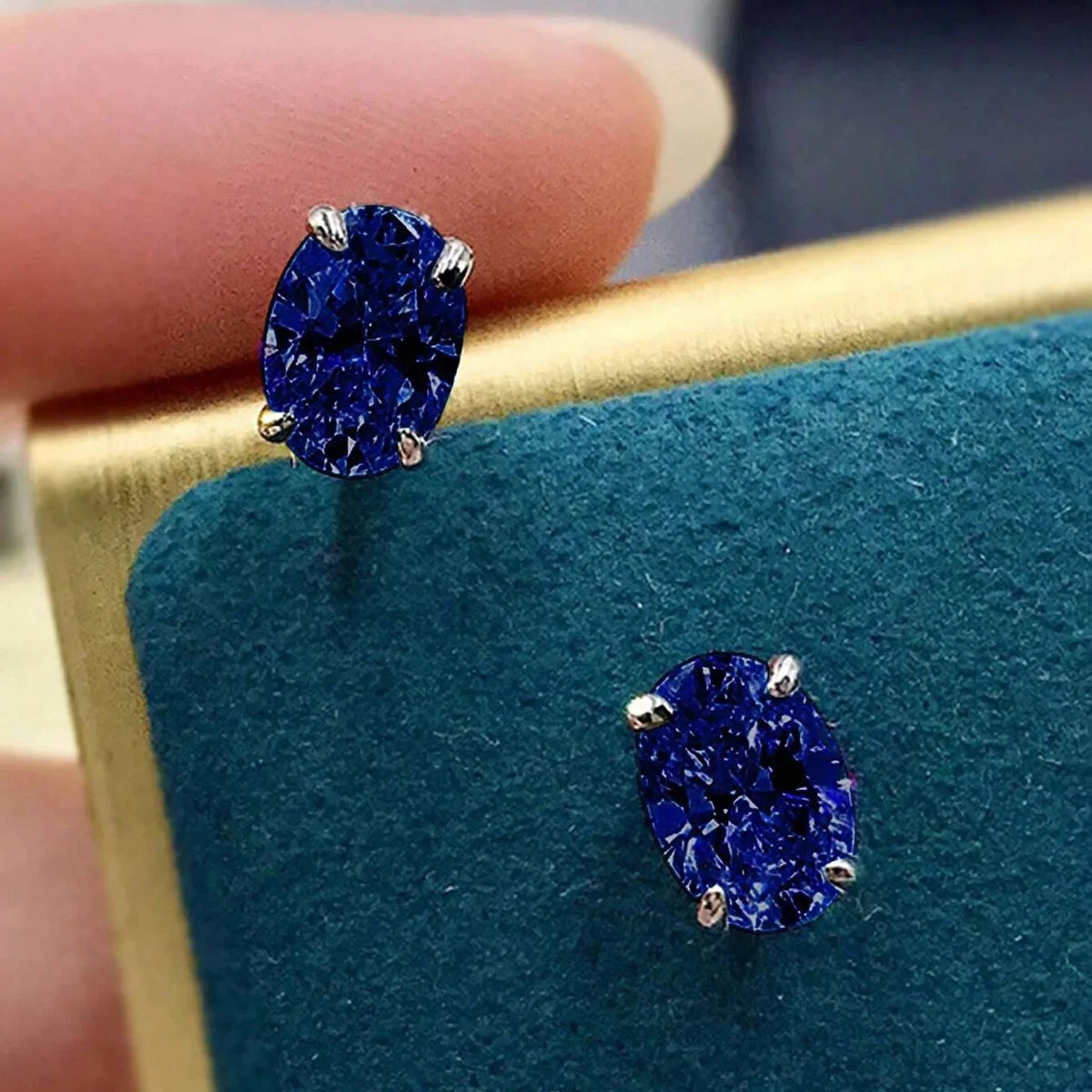 Oval Cubic Zirconia Four-Claw Stainless Steel Stud Earrings for Women - No-Fade Jewelry Gift