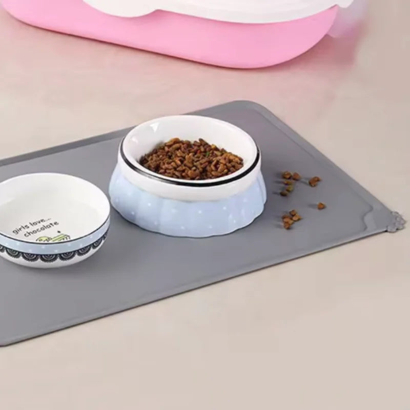 Silicone Pet Feeding Mat Waterproof Anti-Slip Bowl Placemat for Dogs and Cats
