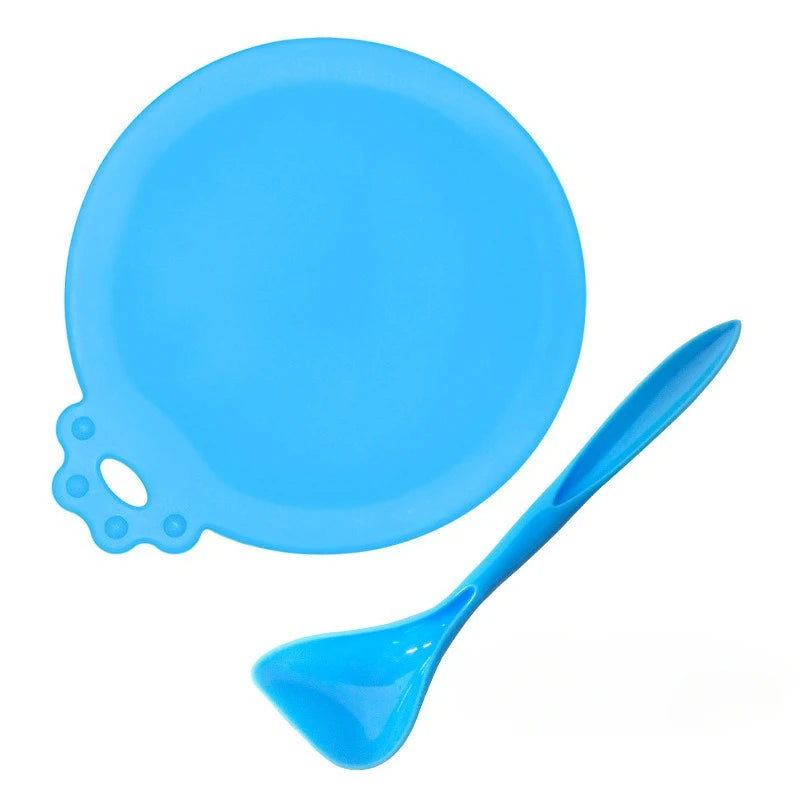 2-Pack Reusable Silicone Pet Food Can Covers with Spoon – Airtight Lids for Dog & Cat Cans, Fits 2.5–3.3 in (63–84 mm)