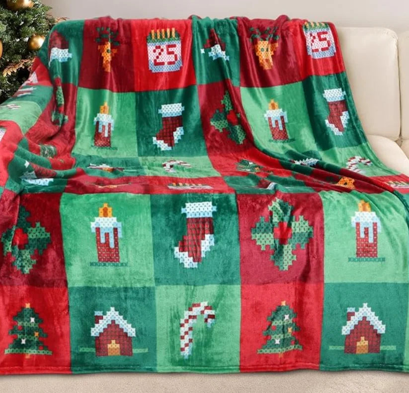 Christmas Sherpa Throw Blanket, Soft Fleece Holiday Throw for Sofa and Bed — Cozy Gift for Women
