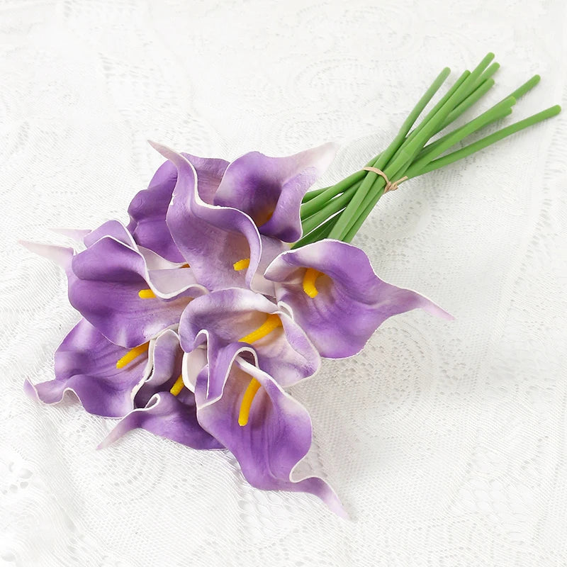 5-Pack PU Calla Lily Artificial Flowers Bouquet – 15.7 in (40 cm) Faux Calla Lilies for Wedding & Home Decor Vase Arrangement