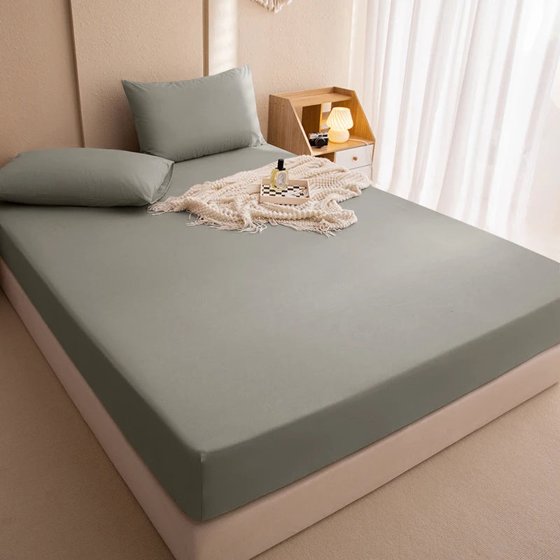 Waterproof Mattress Protector Fitted Sheet with Elastic Band – TPU-Backed, Breathable, Dust Mite & Anti-Bacterial – Fits Mattresses up to 46 cm (18 in) | Sizes 90x200 / 140x200 / 160x200 / 180x200 cm