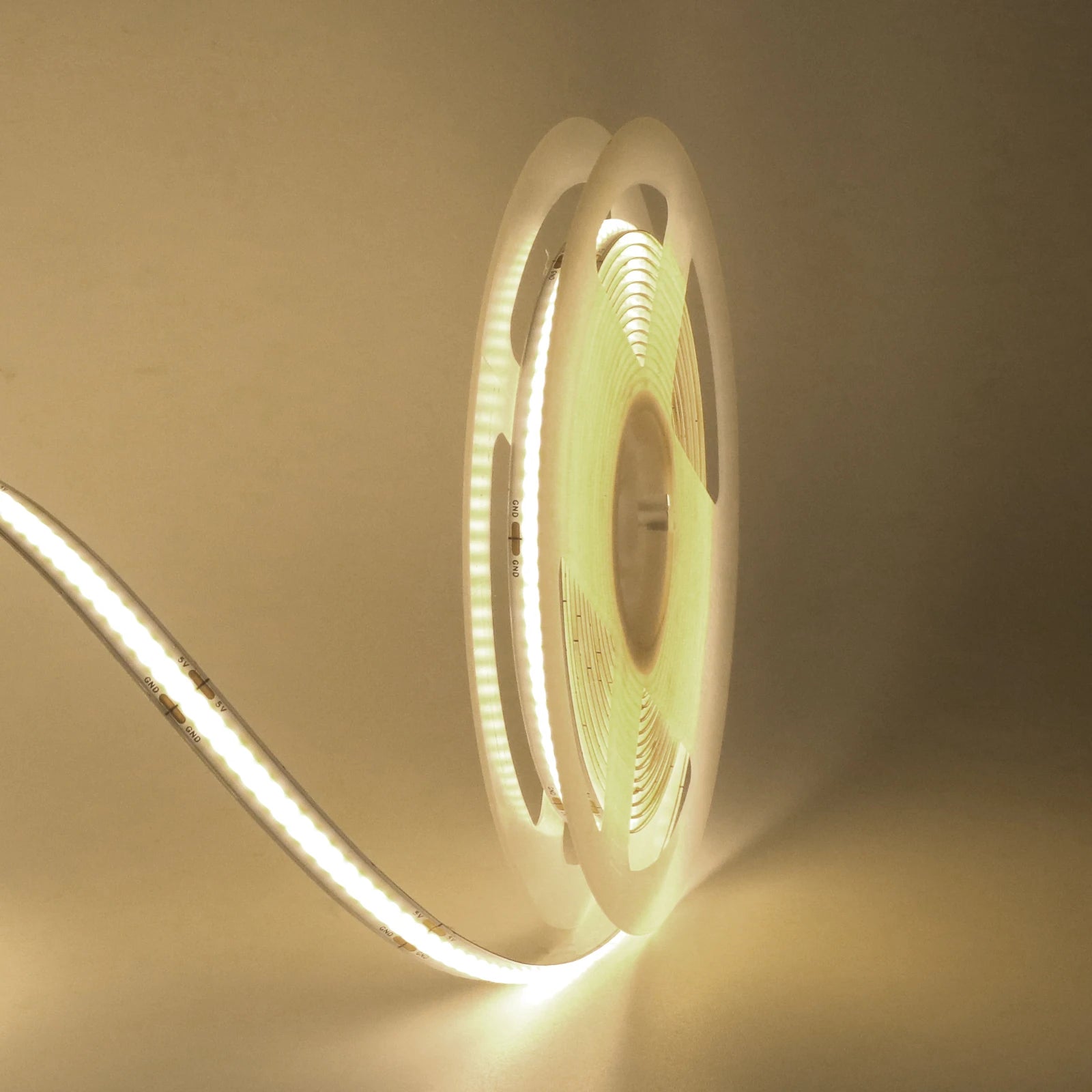 5V COB LED Strip Light with 3xAA Battery Box, 8mm 320 LEDs/m, 0.5–5m, Warm/Natural/Cool White, Adhesive Backing
