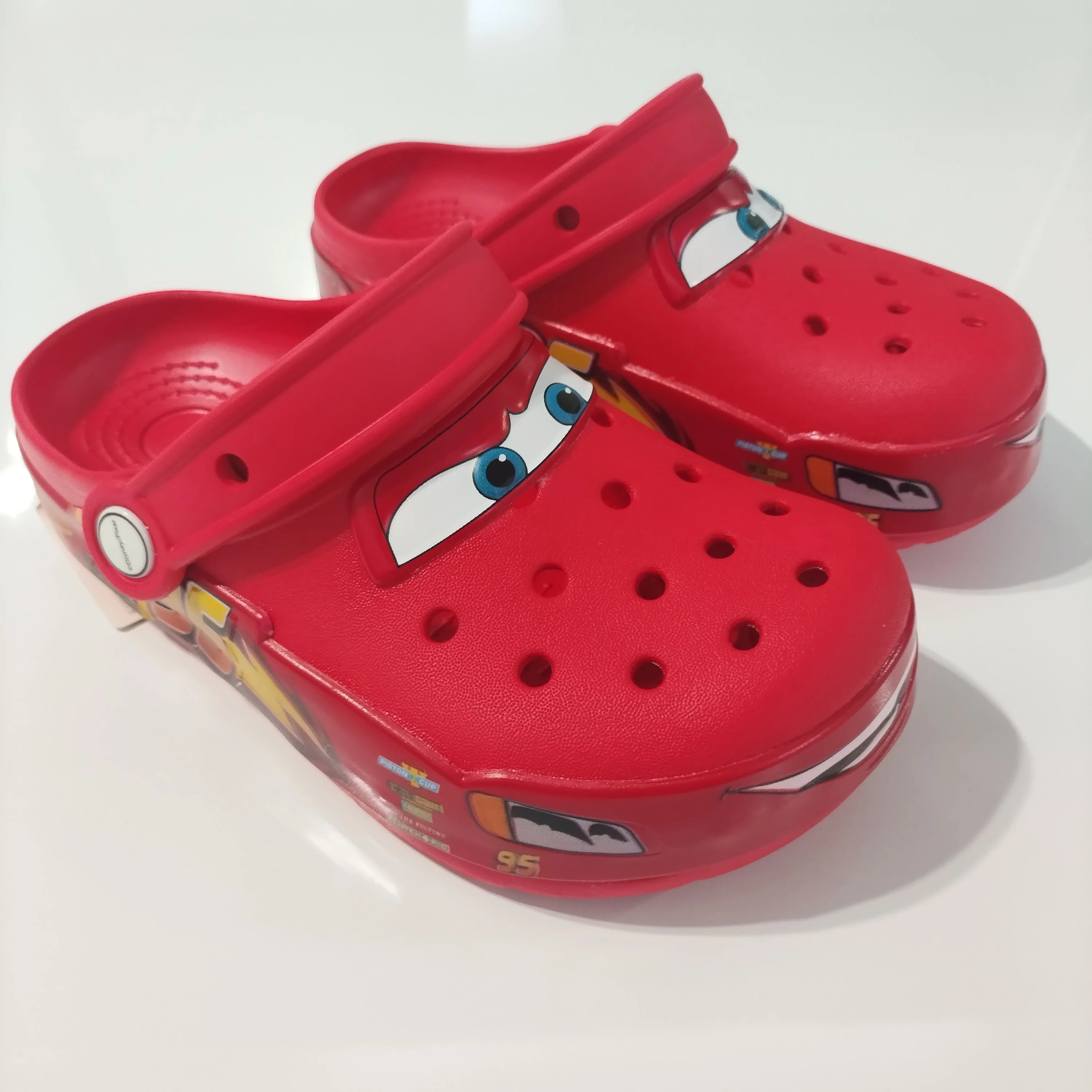 Lightning McQueen LED Light-Up Kids Slippers Car Sandals for Boys & Girls Breathable EVA Beach Slides