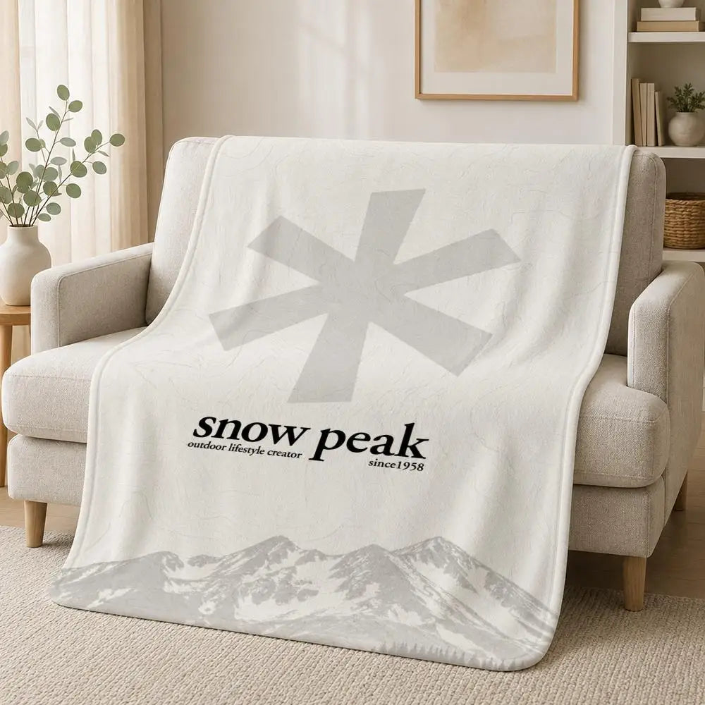 Soft Plush Flannel Throw Blanket - Lightweight Warm Sofa & Bed Throw for Travel and Home Decor (29.5–78.7 in | 75–200 cm)