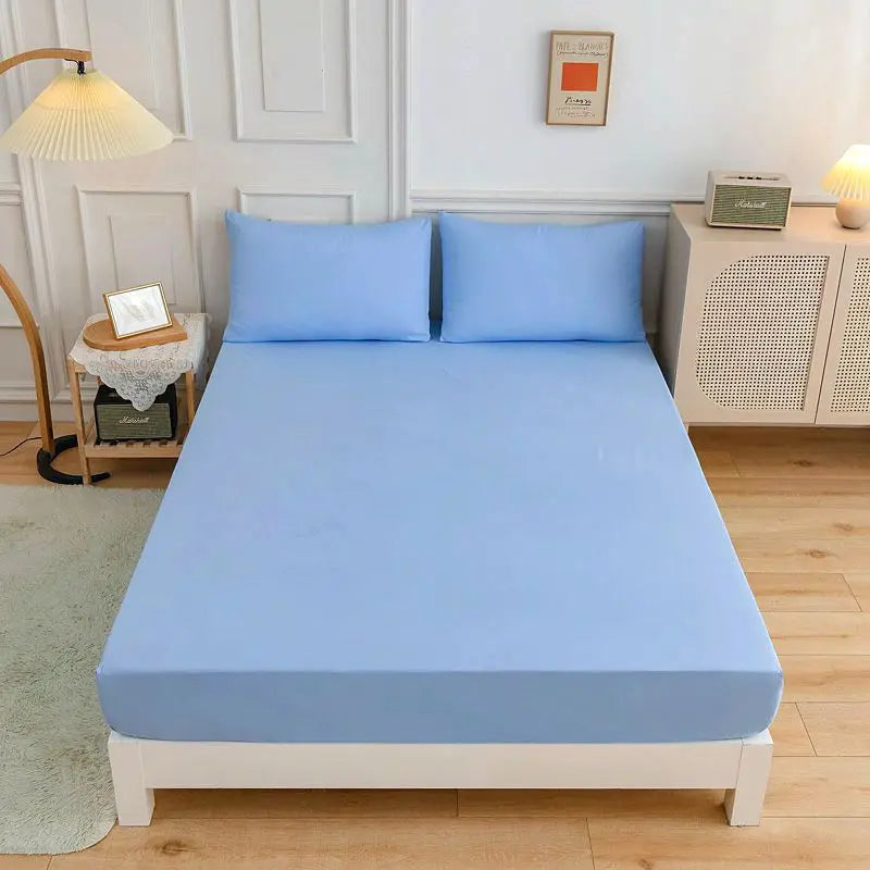 3-Piece Queen Size Polyester Bedding Set - Fitted Sheet, Pillowcases & Elastic Mattress Cover