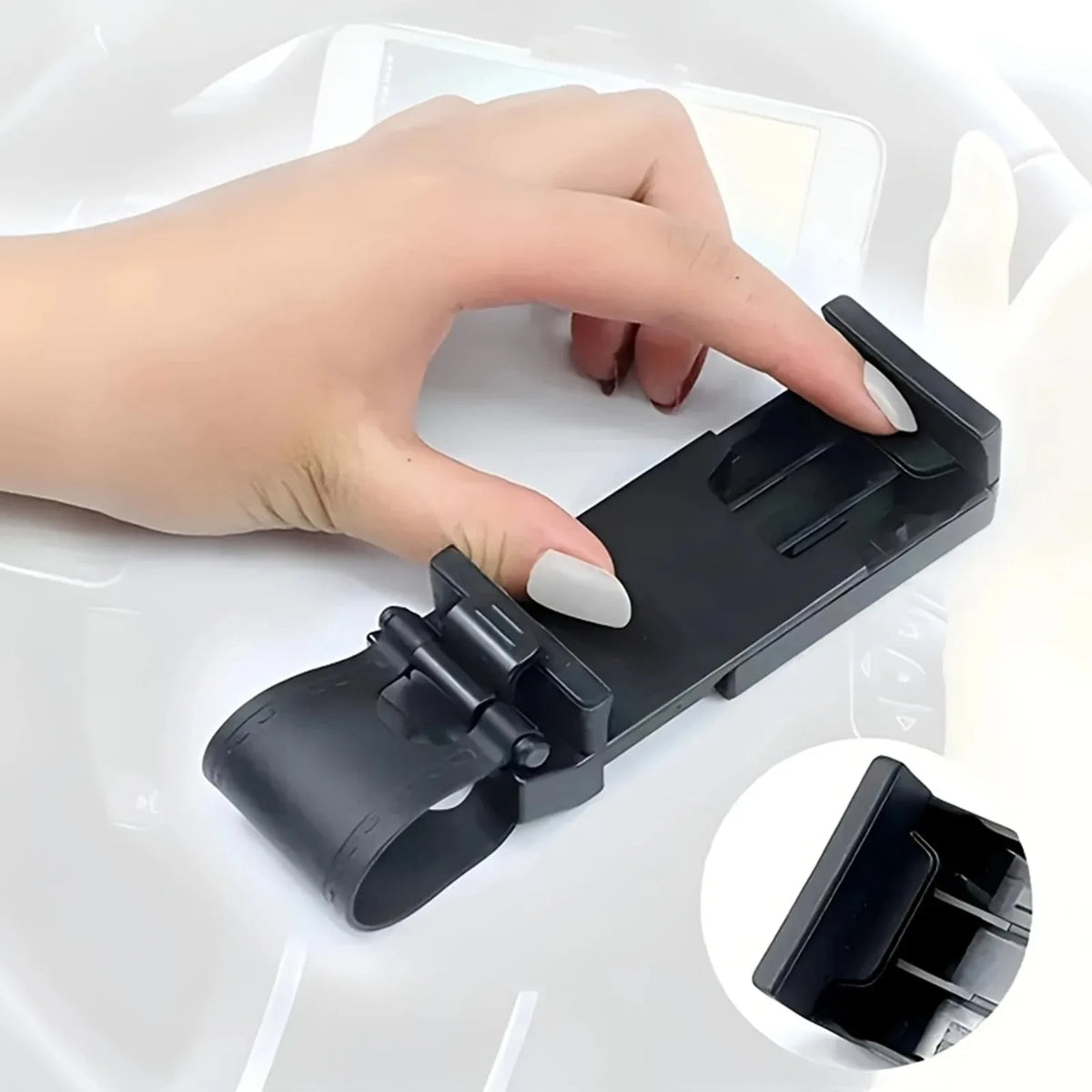 Universal Steering Wheel Phone Mount Clip – Hands-Free Car Phone Holder for Navigation