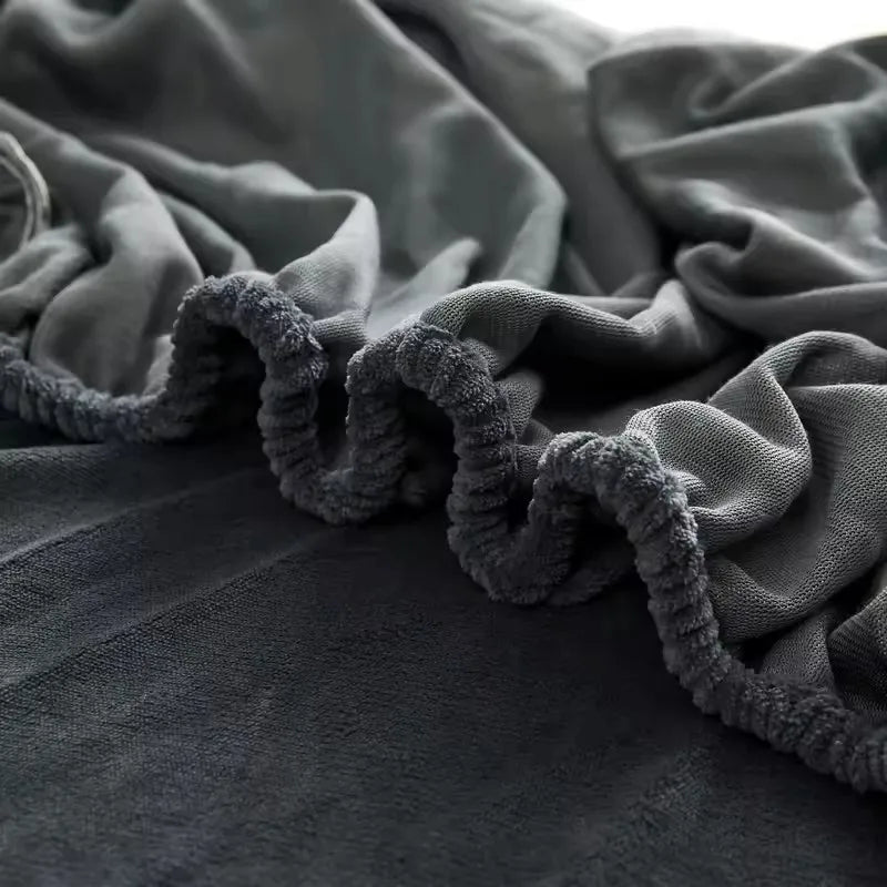 Warm Velvet Fitted Mattress Protector – Coral Fleece Plush Elastic Fitted Sheet, Sizes 90/120/150/180/200 cm (35–78 in)