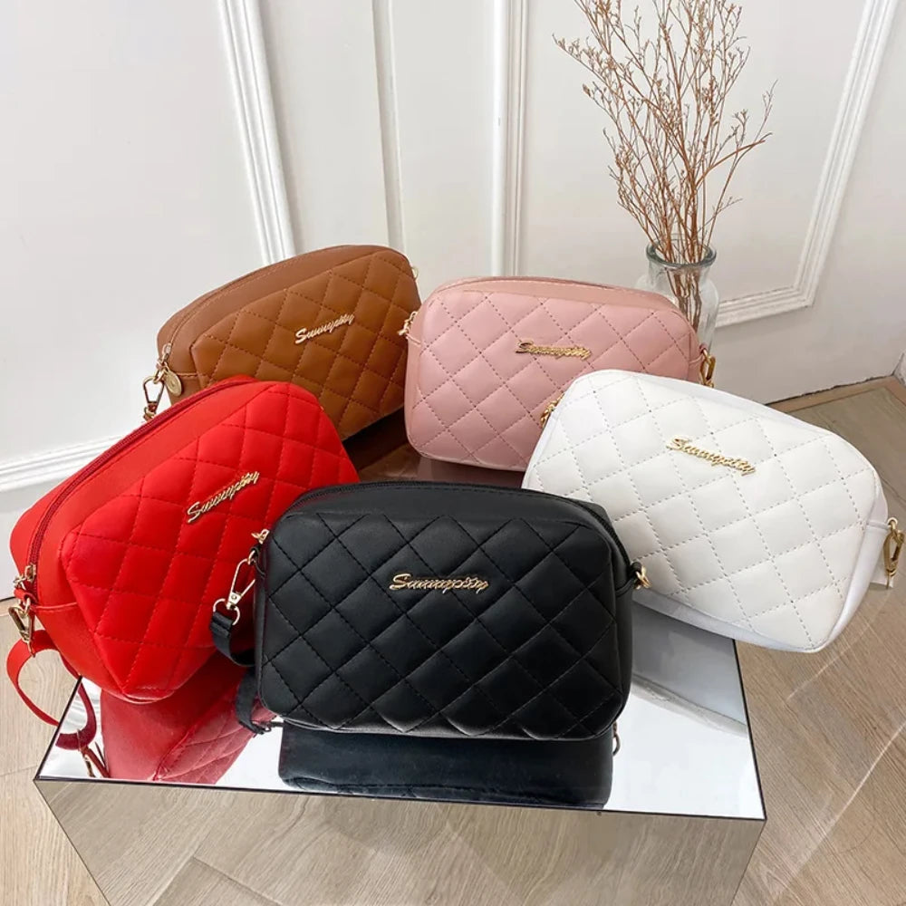 Tassel Small Messenger Crossbody Bag for Women – Lingge Embroidery Camera Shoulder Bag with Chain Strap (4.7 x 7.8 in / 12 x 20 cm)