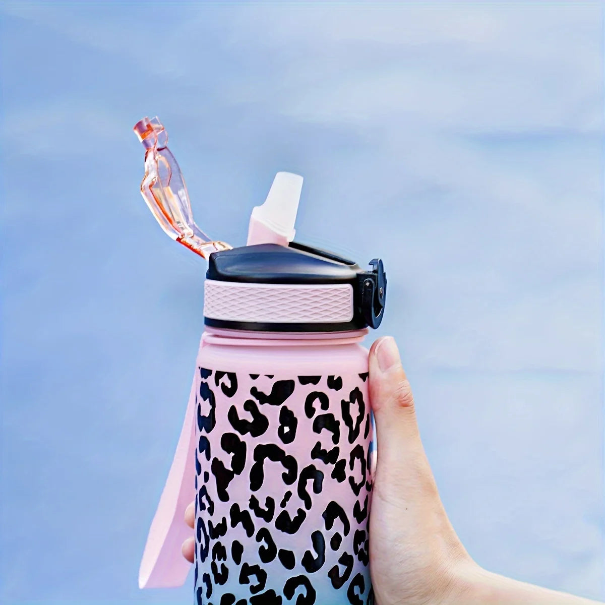 1 L (33.8 fl oz) Leopard Print Leak-Proof Sports Water Bottle - Portable Travel & Gym Bottle