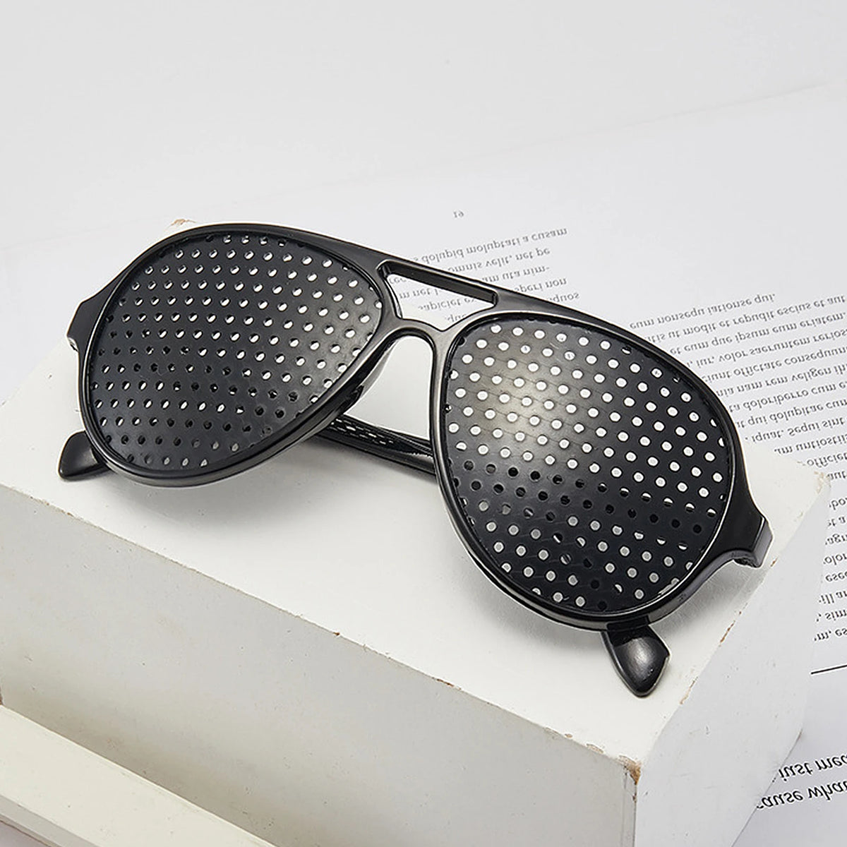 Pinhole Vision Glasses for Eyesight Improvement Anti-Myopia Astigmatism Correction Eye Fatigue Relief Unisex Black Frame