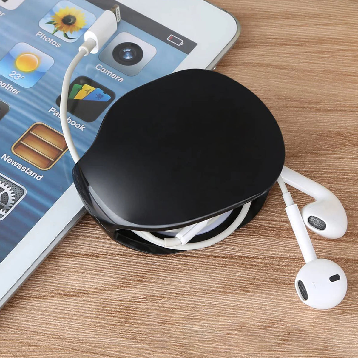 Automatic Cable Management Box - Self-Retracting Earphone & Charging Cable Organizer, Compact 2 in x 2.7 in (5 x 6.8 cm)