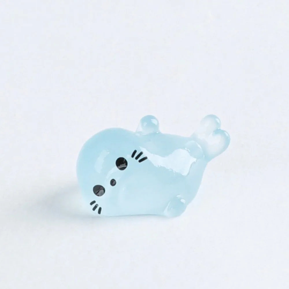 Luminous Mini Seal Resin Figurine - Glow-in-the-Dark Sea Animal Ornament for Micro Landscape & Home Decor