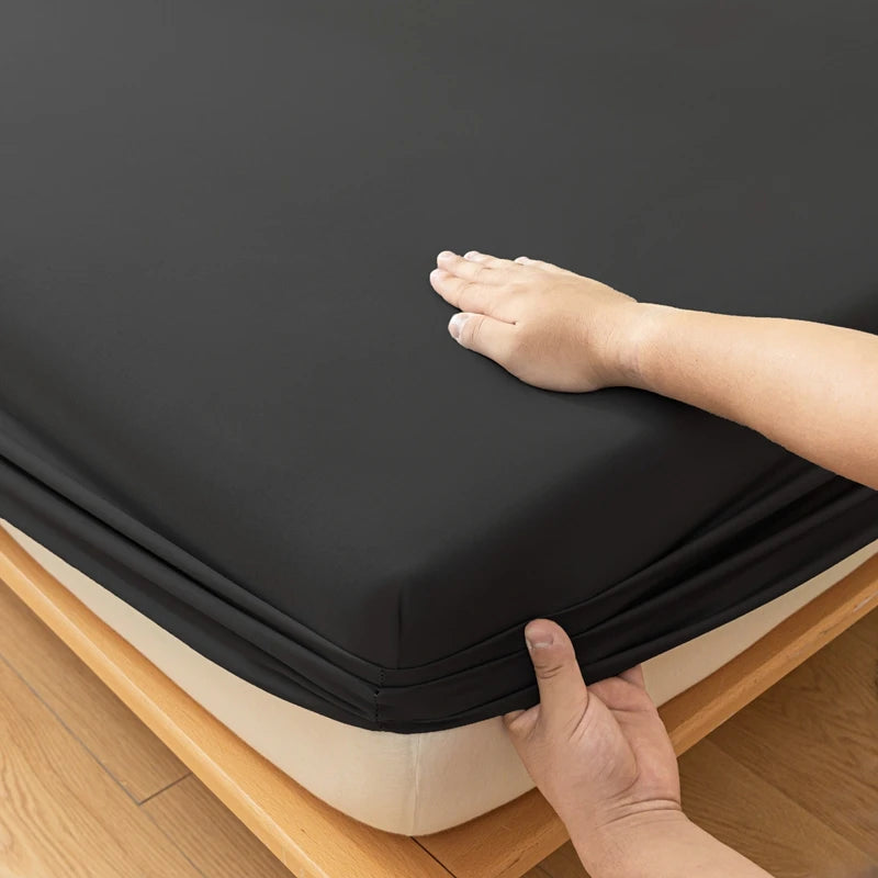 Brushed Microfiber Fitted Bed Sheet 1pc — Solid Color Elasticized, Skin-Friendly, Multiple Sizes (Single Queen King) Fits Mattresses up to 25 cm / 9.8 in