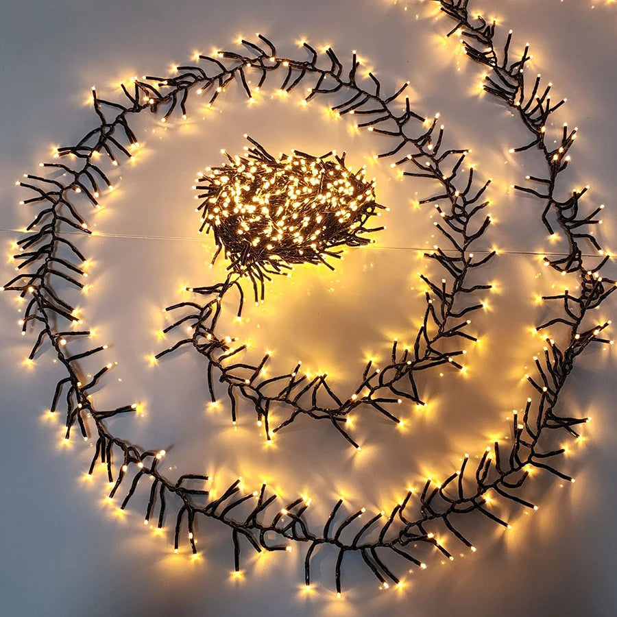 10m / 20m / 30m (33 / 66 / 98 ft) Warm White LED Christmas String Lights - 8 Modes Waterproof Outdoor Fairy Lights for Garden, Wedding & Party Decor