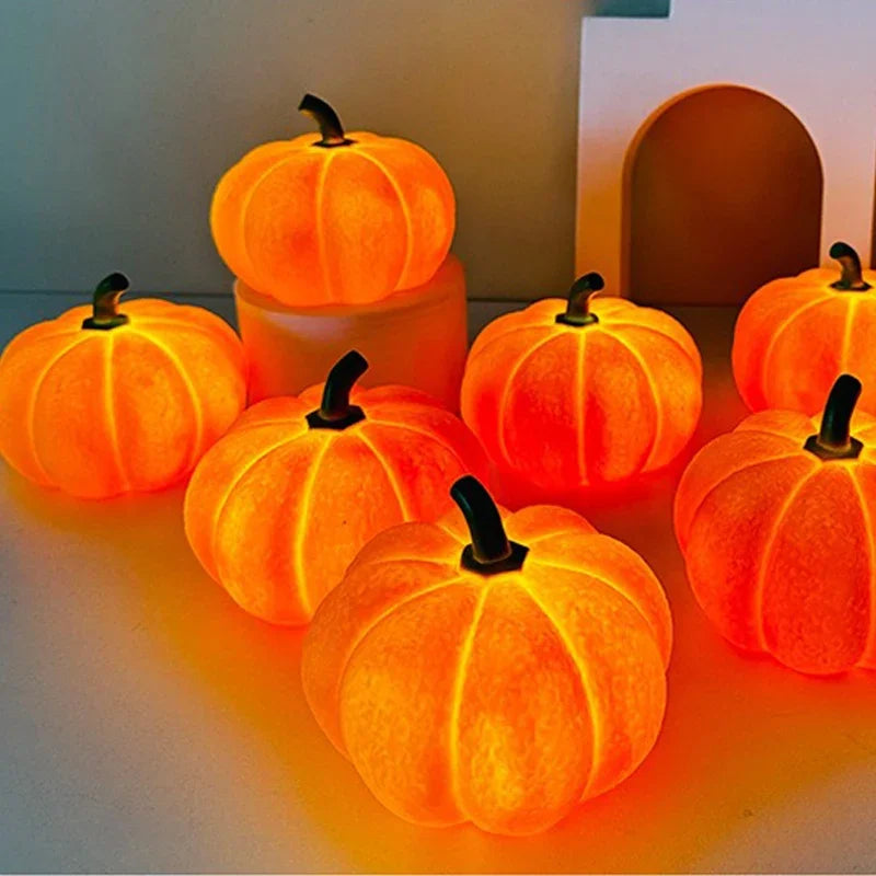 Pumpkin LED Night Light – Halloween Bedside & Dormitory Eye-Protection Battery-Powered Decorative Nightlight