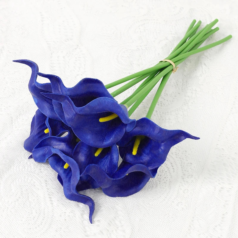 5-Pack PU Calla Lily Artificial Flowers Bouquet – 15.7 in (40 cm) Faux Calla Lilies for Wedding & Home Decor Vase Arrangement