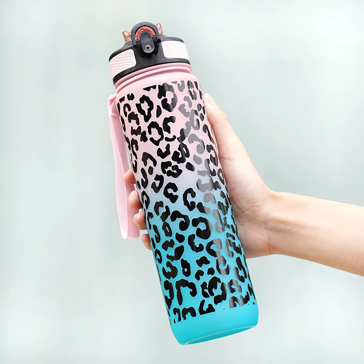 1000ml / 34oz Outdoor Sports Water Bottle with Leak-Proof Straw Lid – Durable Reusable PC Bottle for Running, Cycling & Climbing