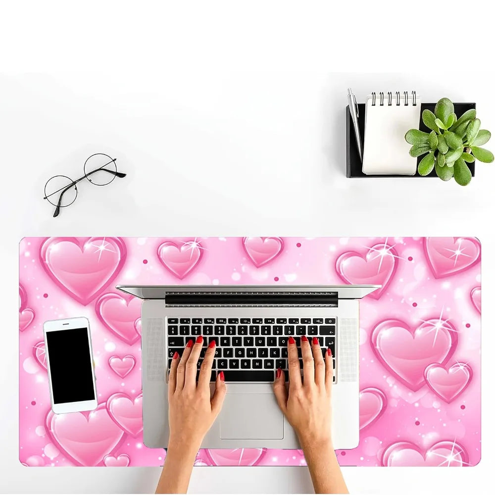 Pink Heart-Shaped Gaming Mouse Pad - Smooth Cloth Surface, Non-Slip Rubber Base, Customizable Desk Mat