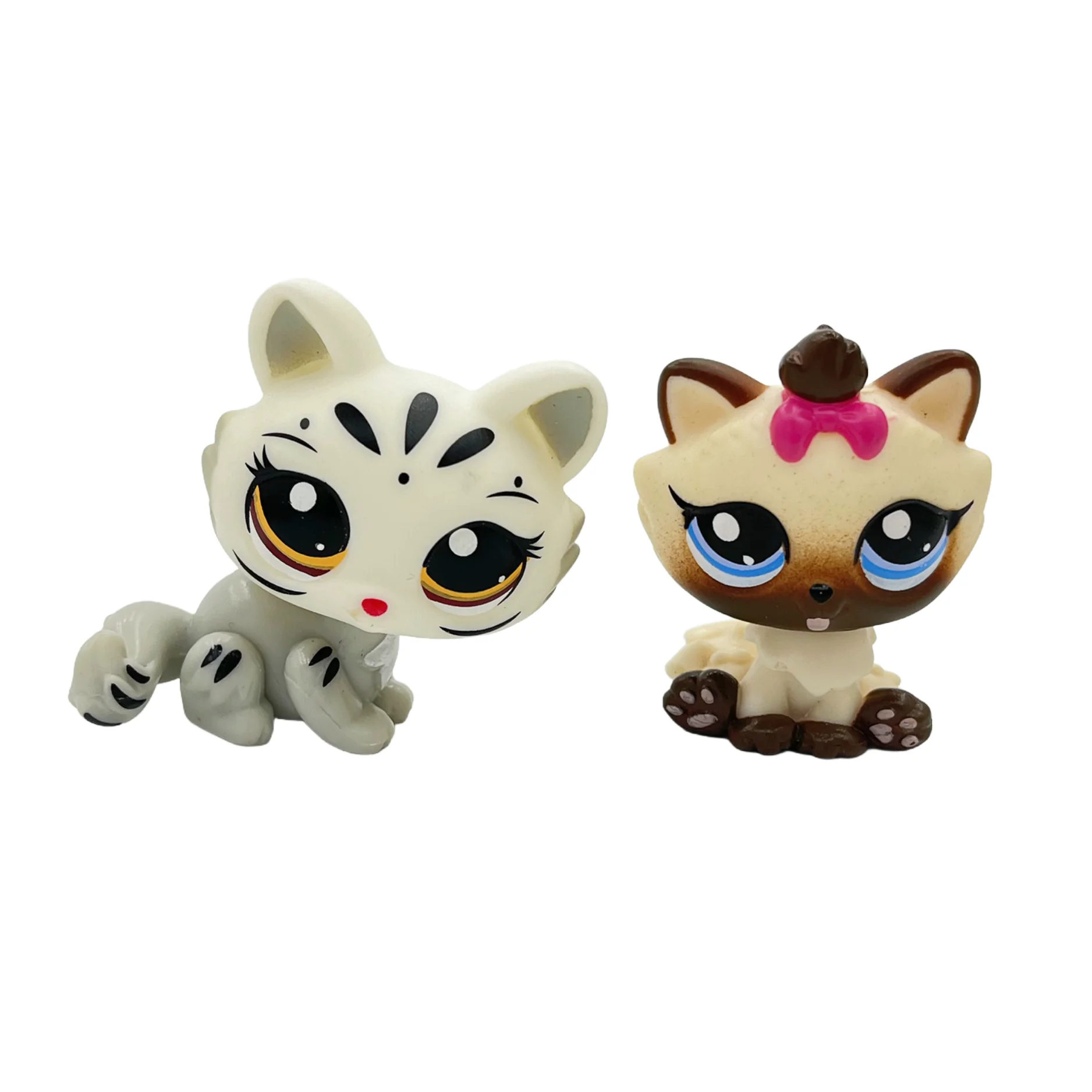 2-Pack Mini Pet Figurines — Cute Dog & Cat PVC Bobble Head Collectibles, 1.5–2 in (4.8–5.5 cm)