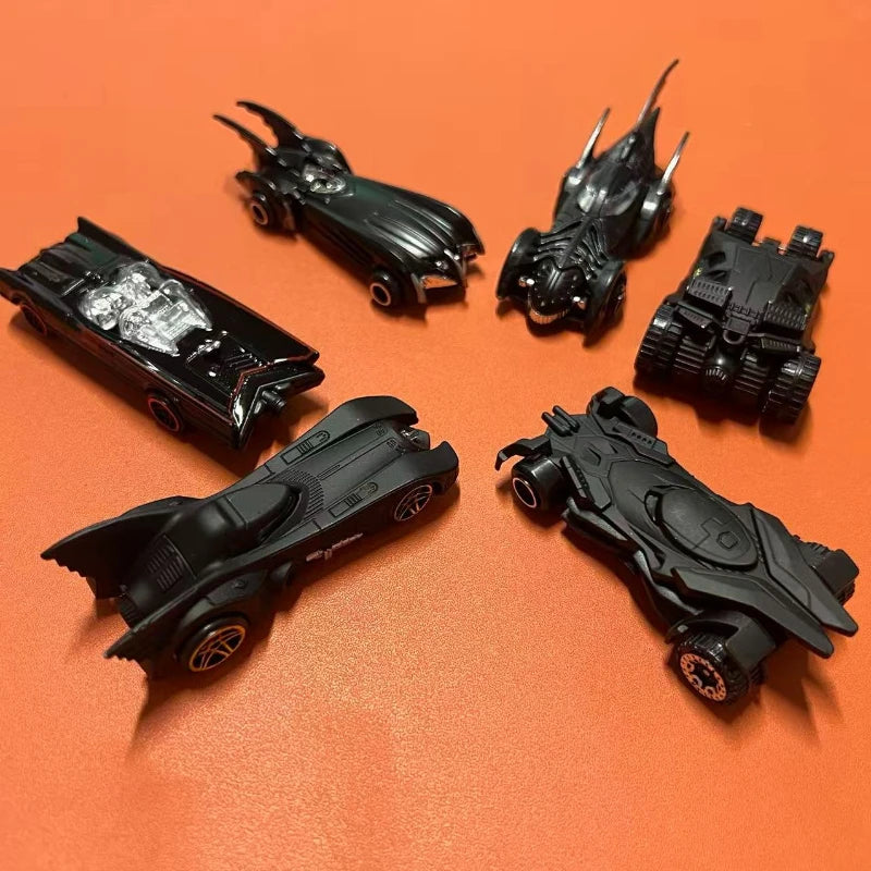 Diecast Alloy Bat Tank Toy Set – Metal Military Tank Collectible for Kids, Birthday Gift & Decoration