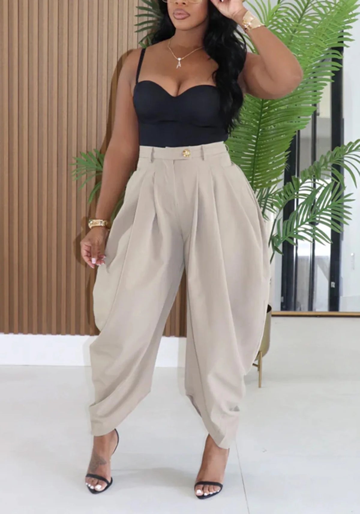 High-Waisted Pleated Wide-Leg Cropped Pants for Women – Loose Harem Skirt-Pant, Casual