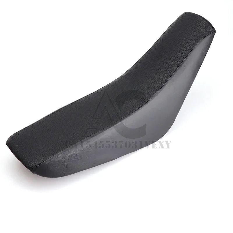 FanzyMarket flat tall dirt bike saddle seat for 50-125cc pit bikes, featuring a comfortable cushion for motorcycle riding.