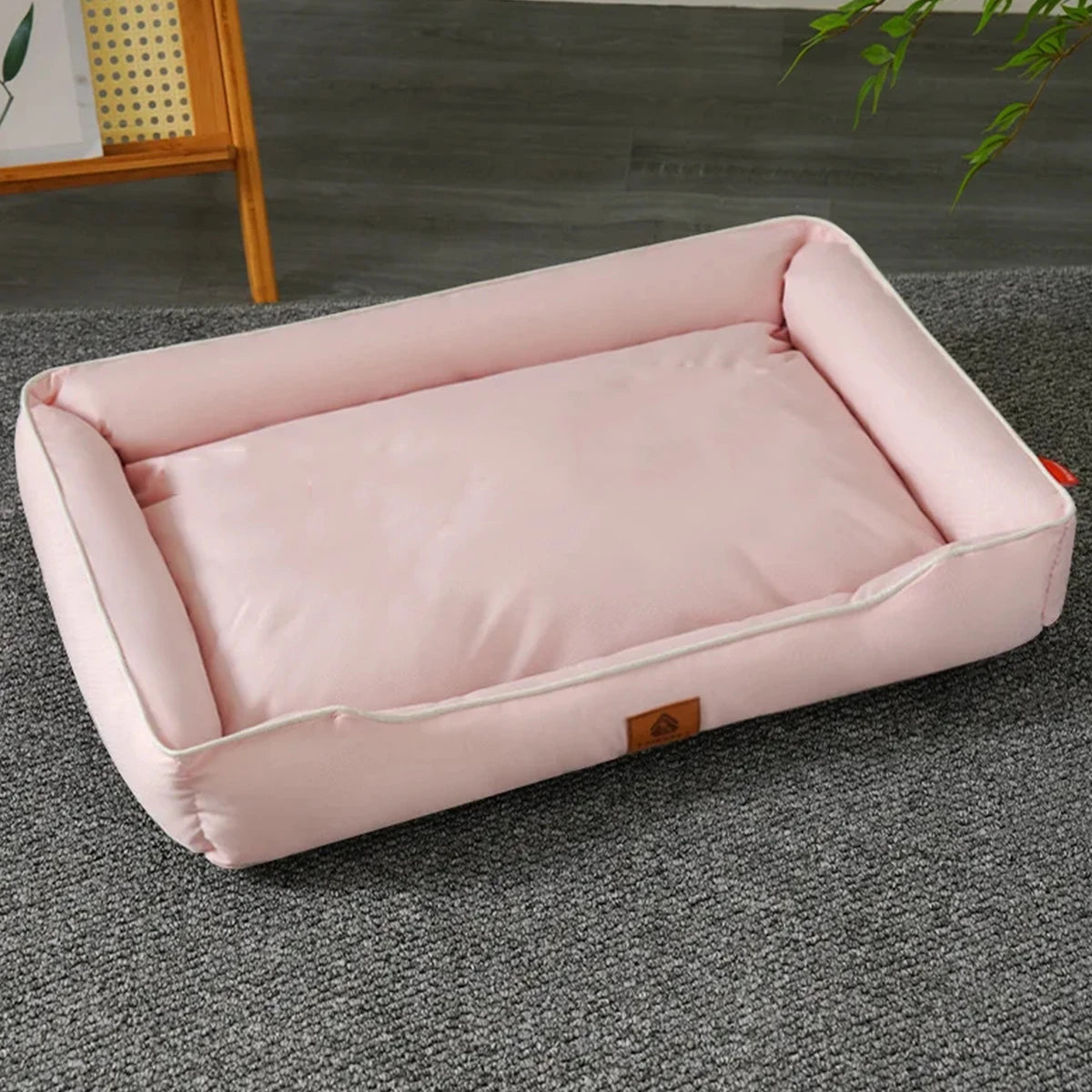 FanzyMarket four-season square pet bed for dogs and cats, waterproof, thickened, bite-resistant sofa mattress in XL size.