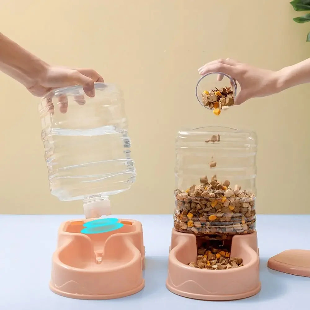 FanzyMarket automatic pet feeder and water fountain for cats and dogs, 3.8L pink food and water dispenser.