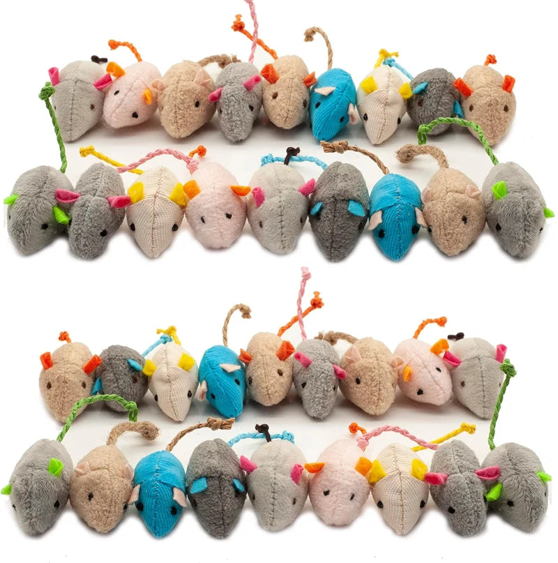 Set of FanzyMarket catnip mice toys with faux fur, prefilled with catnip, designed for indoor interactive play, available in 3 or 200 pack options.