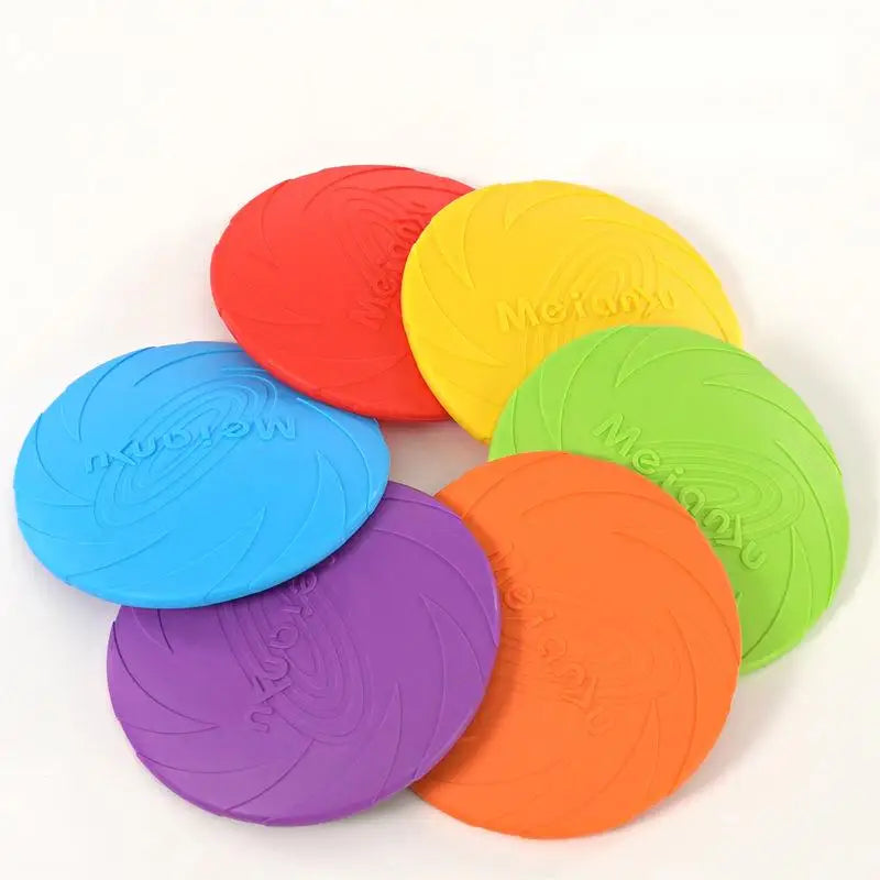 FanzyMarket bite-resistant dog flying disc, 18cm durable outdoor fetch toy for puppies and active dogs, perfect for training and play.