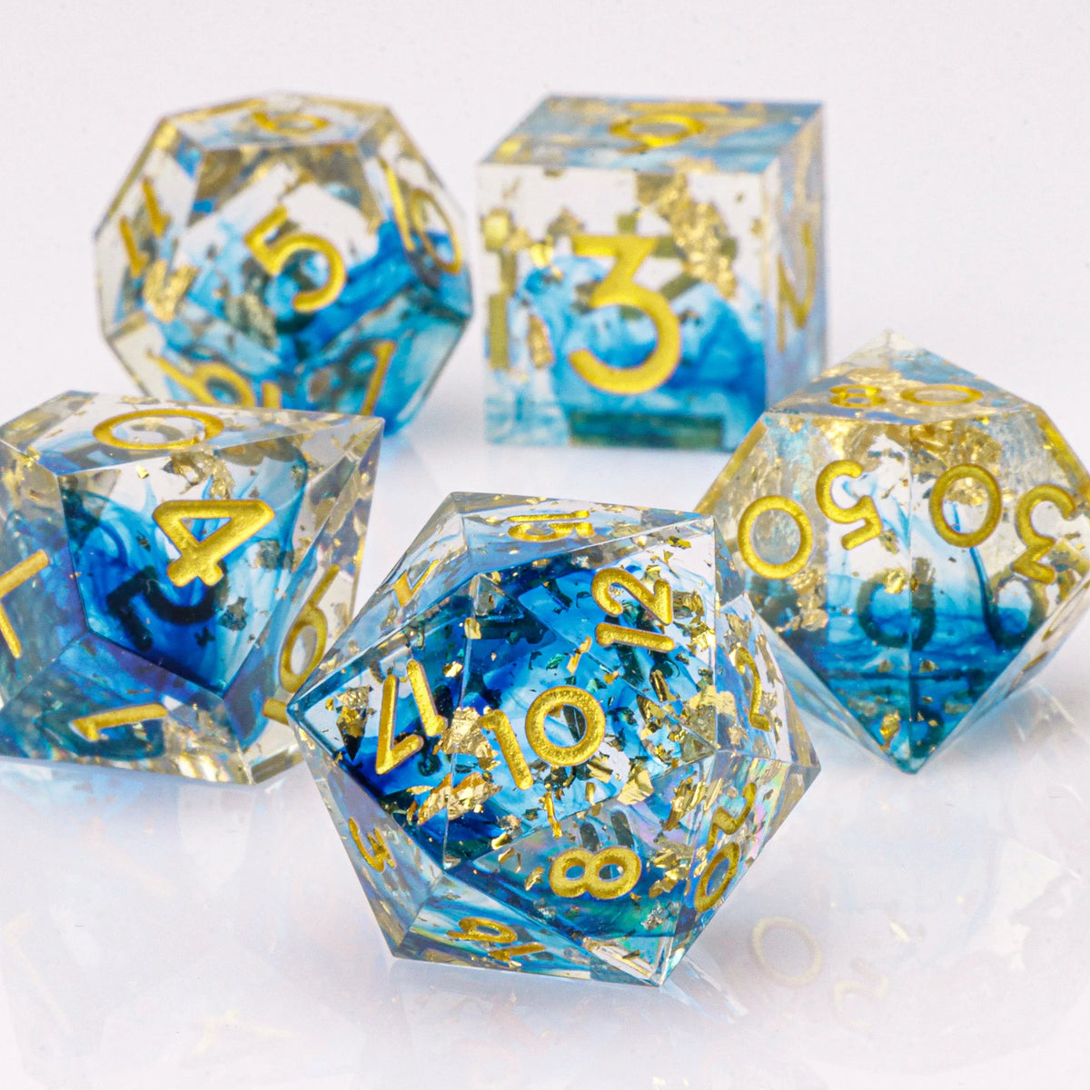 Handmade resin 7-piece D20 polyhedral dice set for Dungeons & Dragons and tabletop RPGs by FanzyMarket.