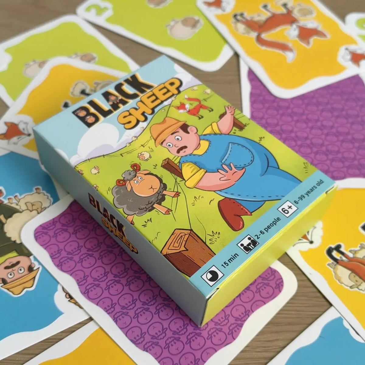 Three-party card games including Chicken Chiu Chiu, Drecksau, and Piou Piou by FanzyMarket, featuring colorful game cards for family fun.