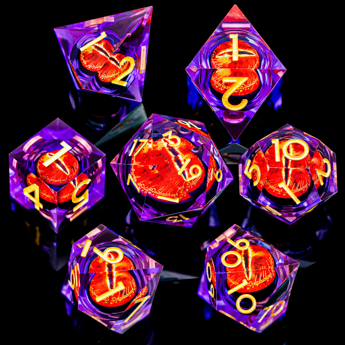 7-piece Eye of Sauron resin dice set with sharp edges, D20 style for D&D tabletop RPG by FanzyMarket.