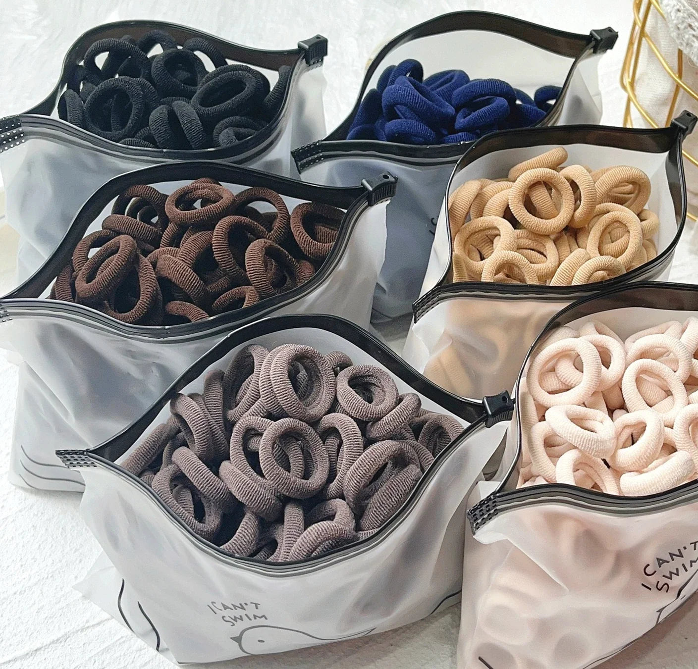 Bags, belts and fashion accessories - hair ties, scrunchies, wallets, hats and sunglasses at Fanzy Market