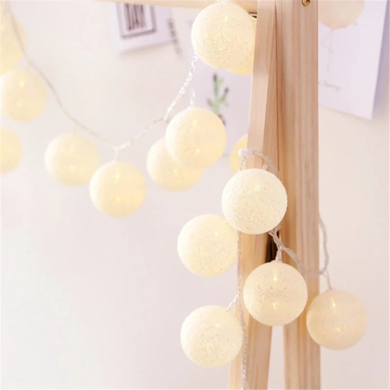 10/20/30 LED Cotton Ball String Lights – USB & Battery Fairy Lights for Home, Wedding, Party, Christmas