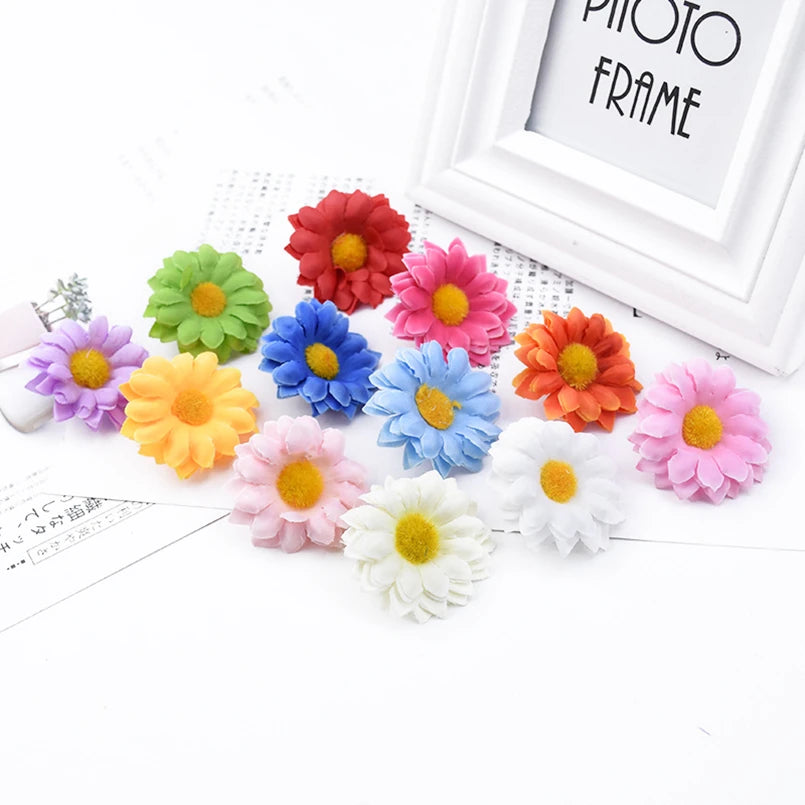 Artificial Silk Daisy Flowers 30/50/100-Pack 5 cm (2 in) for Home Decor, Wedding, Vase, Table, Wreaths and DIY Crafts