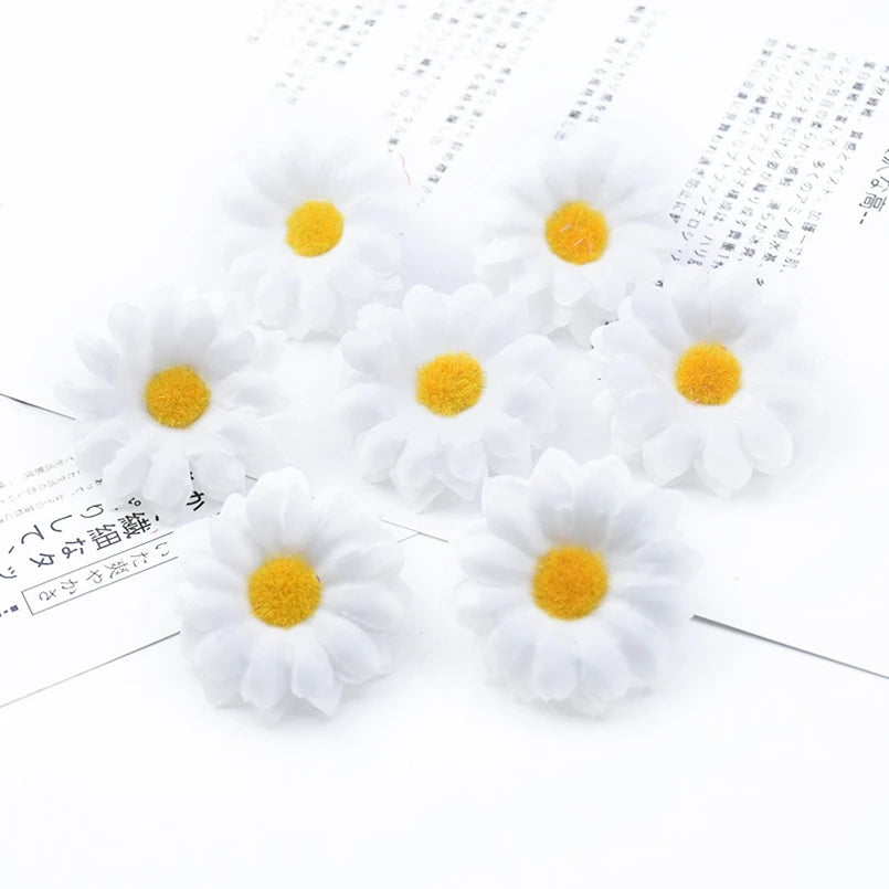 Artificial Silk Daisy Flowers 30/50/100-Pack 5 cm (2 in) for Home Decor, Wedding, Vase, Table, Wreaths and DIY Crafts