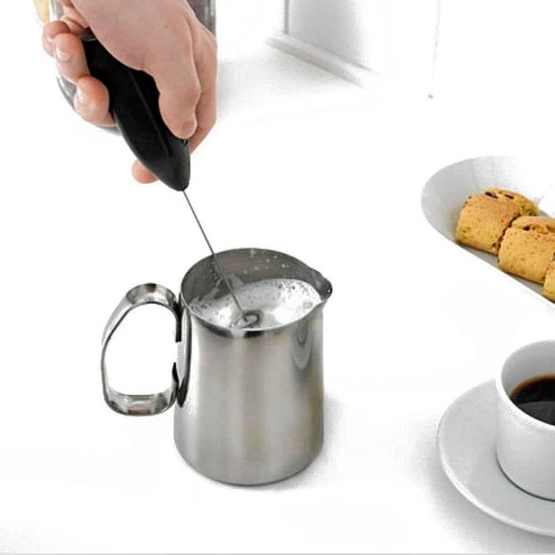 Battery-Powered Handheld Milk Frother – Mini Electric Coffee Whisk & Egg Beater for Cappuccino, Latte, Shakes