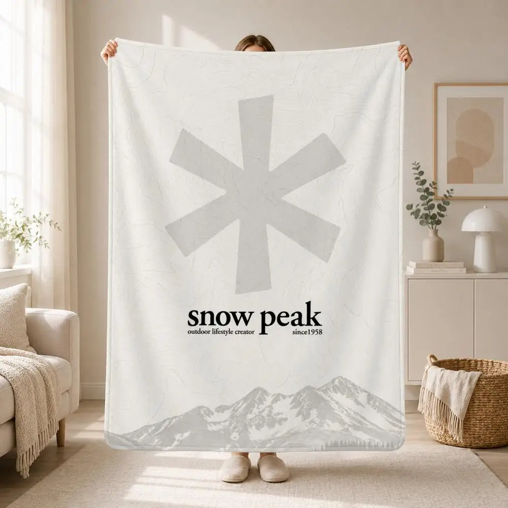 Soft Plush Flannel Throw Blanket - Lightweight Warm Sofa & Bed Throw for Travel and Home Decor (29.5–78.7 in | 75–200 cm)