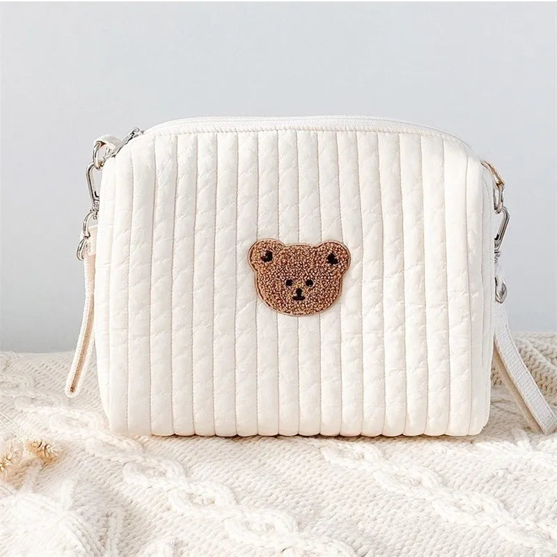 Quilted Stroller Organizer Bag – Portable Hanging Diaper Caddy with Embroidered Detail, Compact (9.8 x 6.3 x 3.1 in / 25 x 16 x 8 cm)