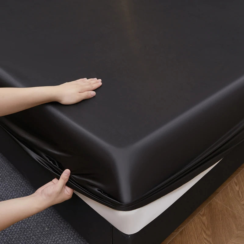 Satin-Feel Fitted Sheet Twin Size (39 x 75 in / 99 x 191 cm) – Breathable Skin-Friendly Polyester Mattress Cover