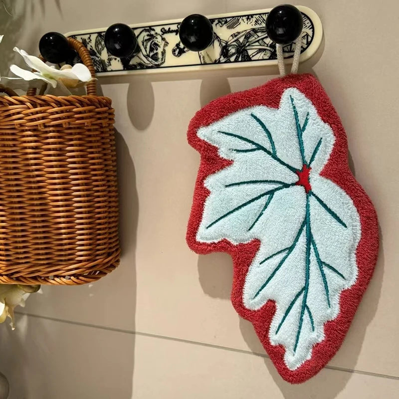 Thickened Coral Fleece Hand Towel – Super Soft Water-Absorbent Hanging Handkerchief for Kitchen & Bathroom