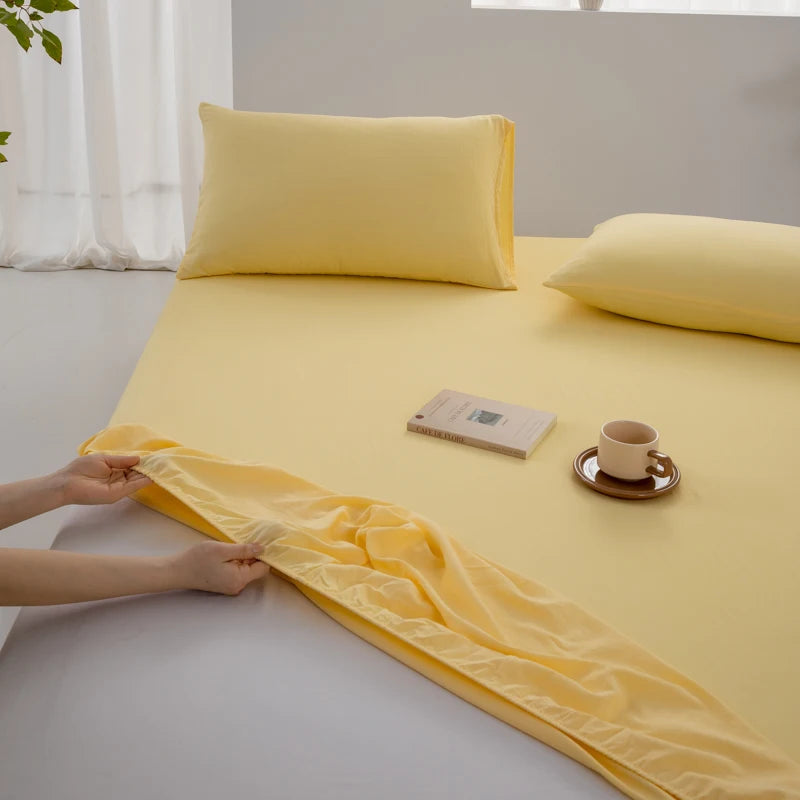 100% Cotton Fitted Sheet – Soft Breathable Deep Pocket Mattress Cover with Elastic Edge (Single, Double, Queen, King)